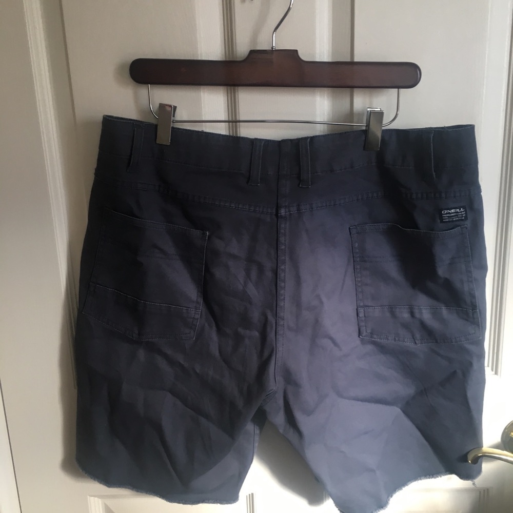 O’Neill men’s navy shorts